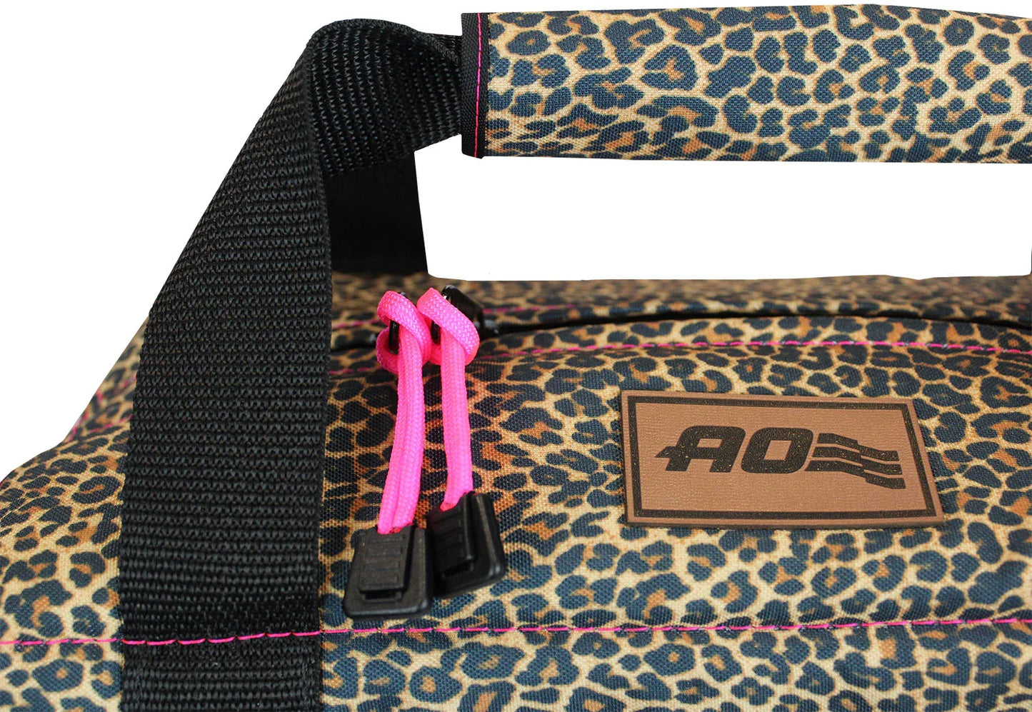 Leopard_PinkThread_Zipper - shoponestop.store