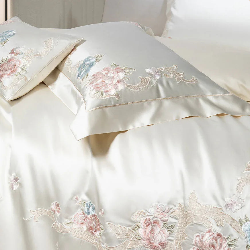 Luxury_Royal_140s_Cotton-Silk_Embroidered_Bedding_Set_3CARATS_8 - shoponestop.store