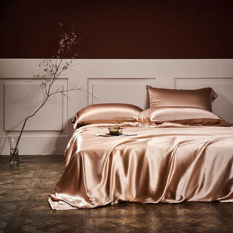 Royalis_Rose_Gold_Luxury_Pure_Mulberry_Silk_Bedding_Set_Duvet_Cover_Set_-_Venetto_Design_Queen___2_Pillowcases_Venettodesign.com - shoponestop.store