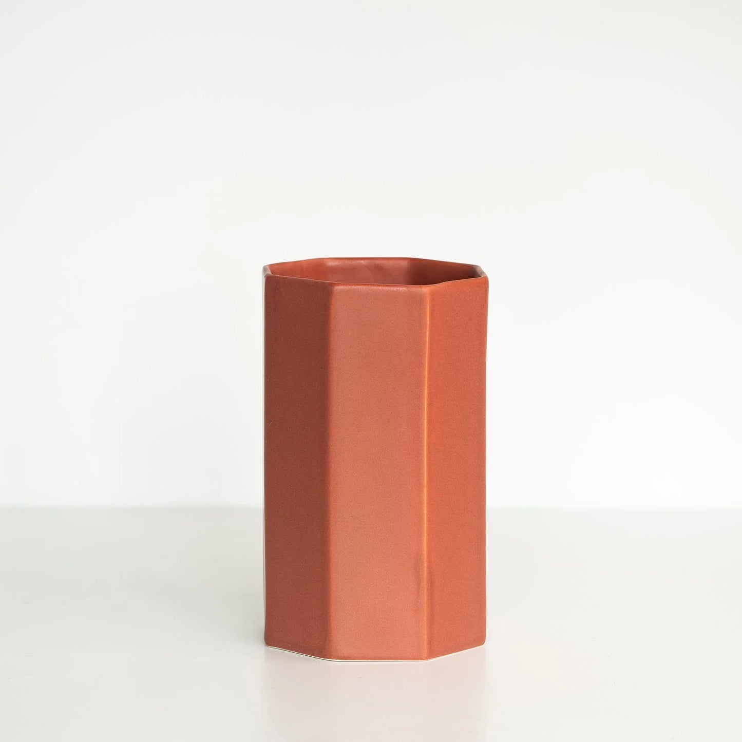 handmade-porcelain-bouquet-vase-terracotta-red-the-bright-angle-598636 - shoponestop.store