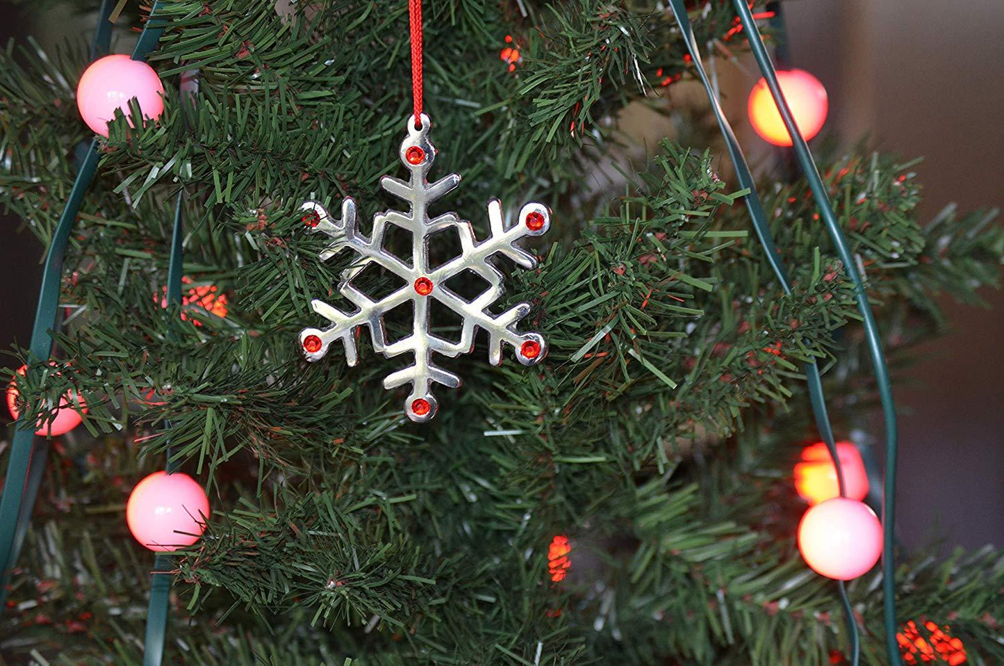 snowflake_ornament2_08c20d22-5b4d-4283-a649-9d94f33ff924 - shoponestop.store