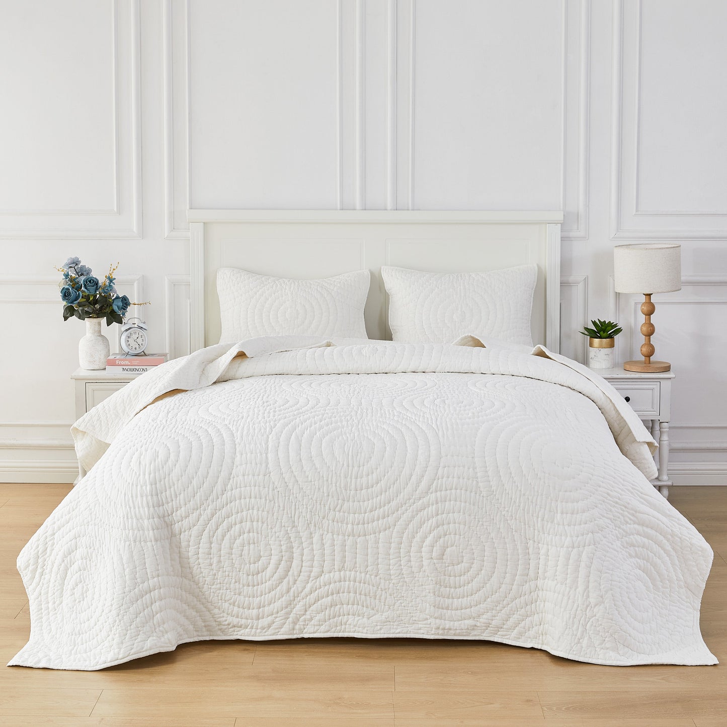 Halo Cotton Voile Hand Stitched Quilt Set