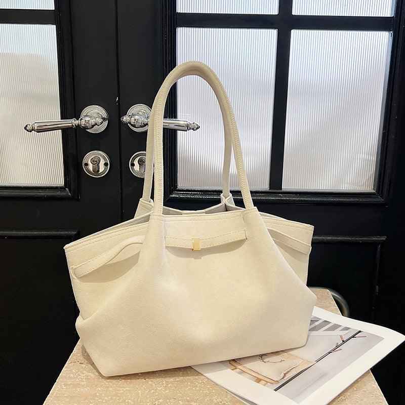 Cowgirl Suede Tote Bag – Stylish and Practical Western Handbag