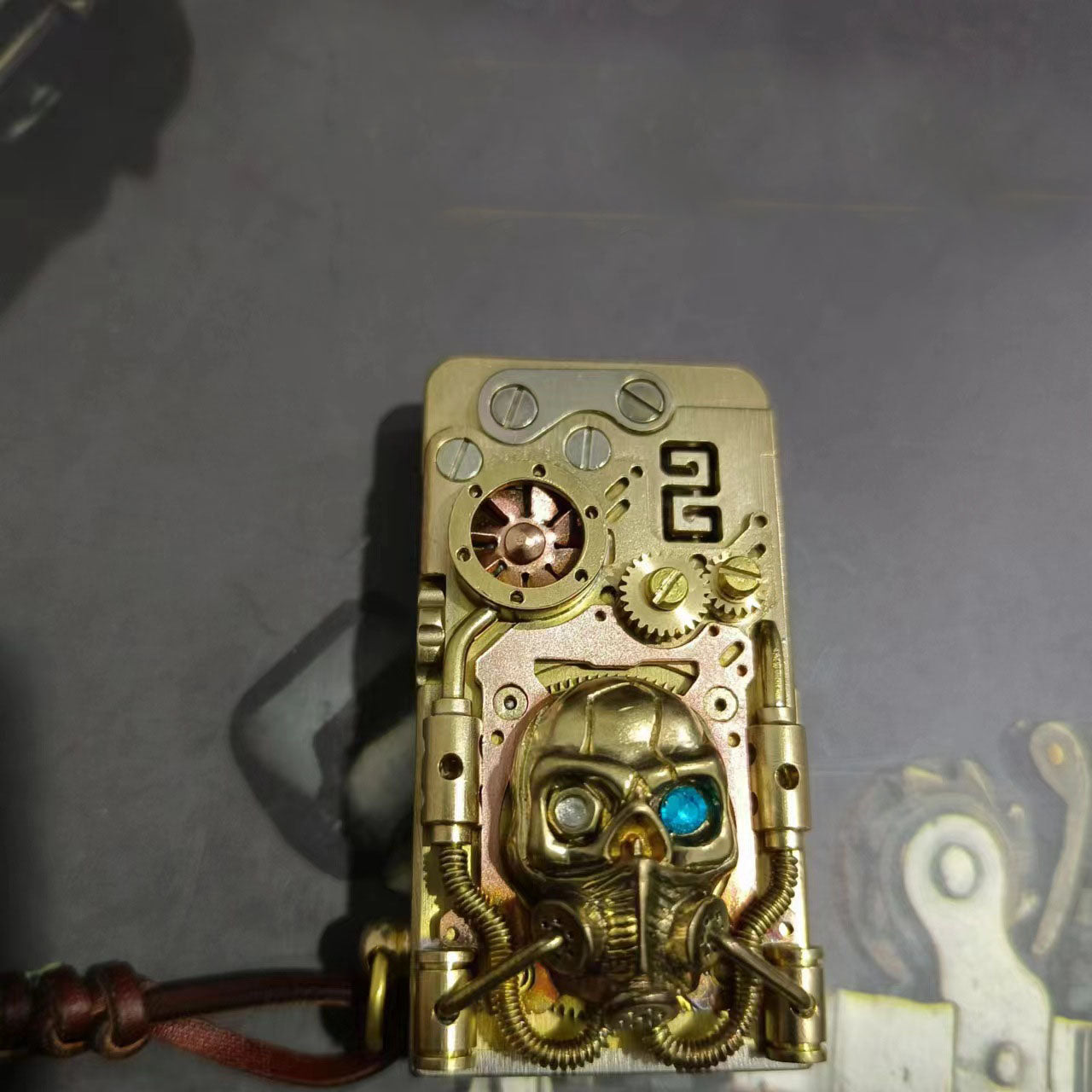 Mechanical armor catapult ignition kerosene lighter