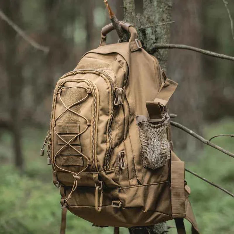 Expandable 40-65L Tactical Backpack