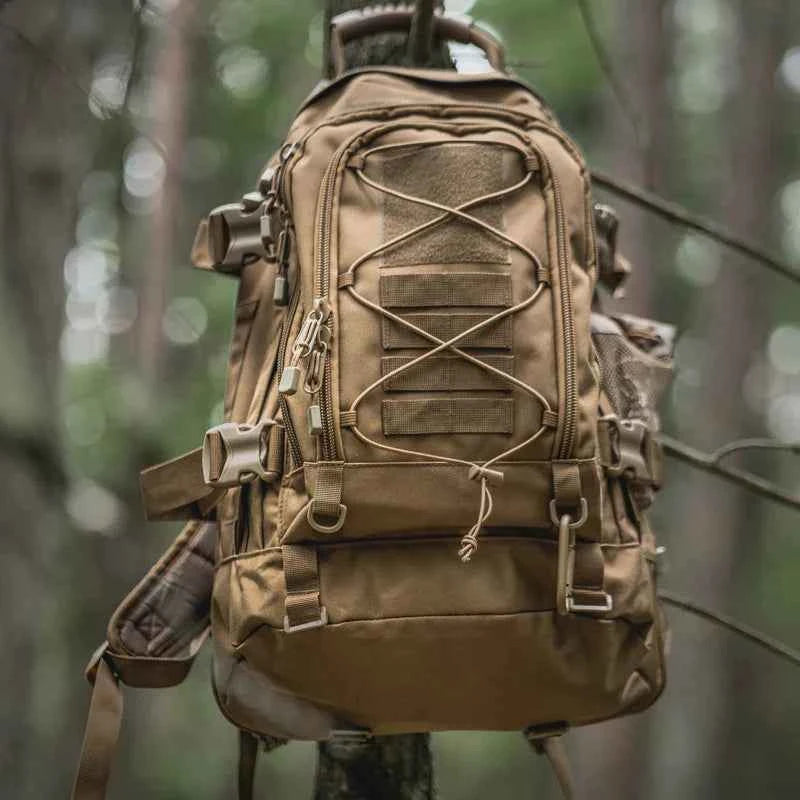 Expandable 40-65L Tactical Backpack