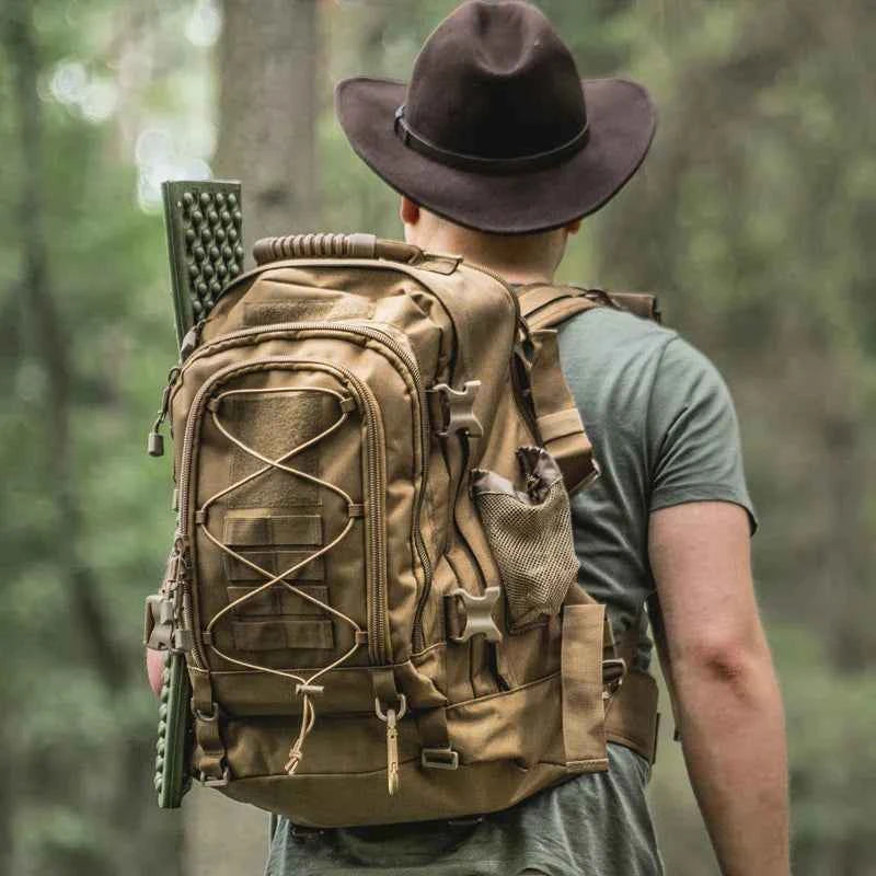 Expandable 40-65L Tactical Backpack