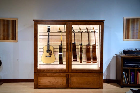 ClimaCab Grand+ | Maple with Boston Stain