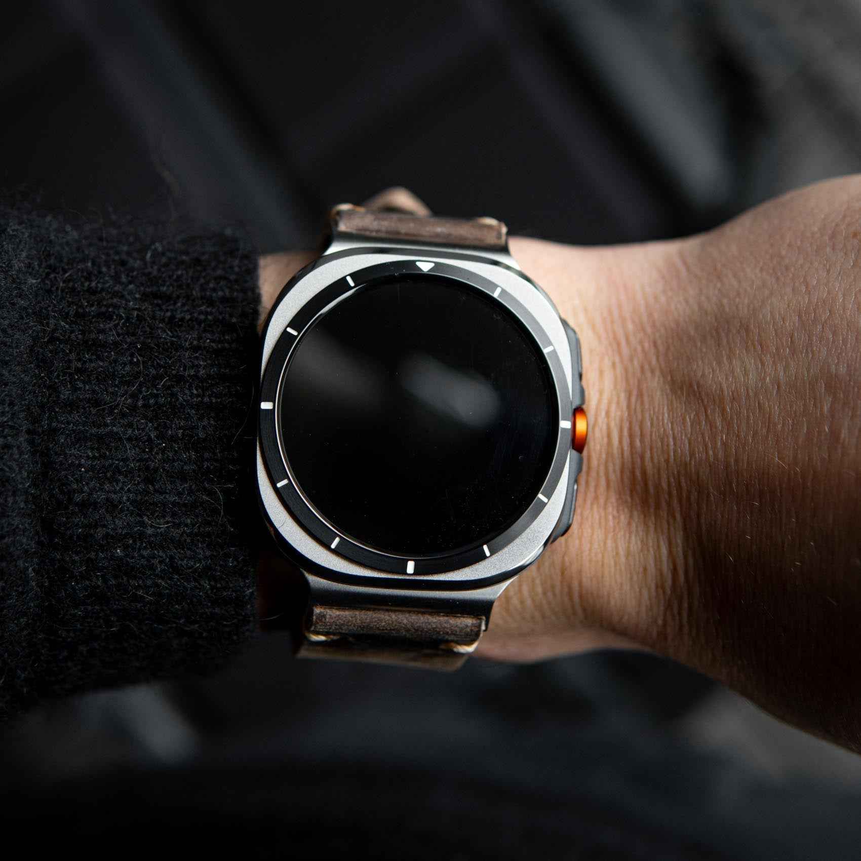 Leather Strap R01 for Samsung Galaxy Watch Ultra