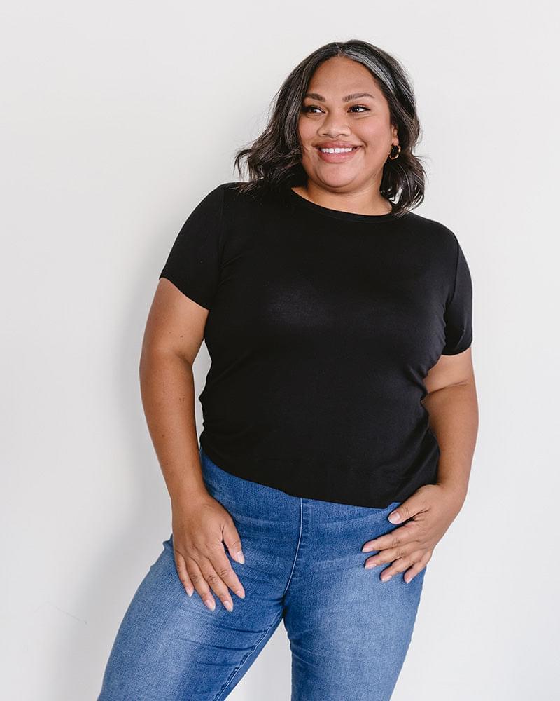 HT_New_Product_crew-neck-full-length-bf_black_81d1644a-abc1-40bb-a2e0-c8570ad27b0a - shoponestop.store