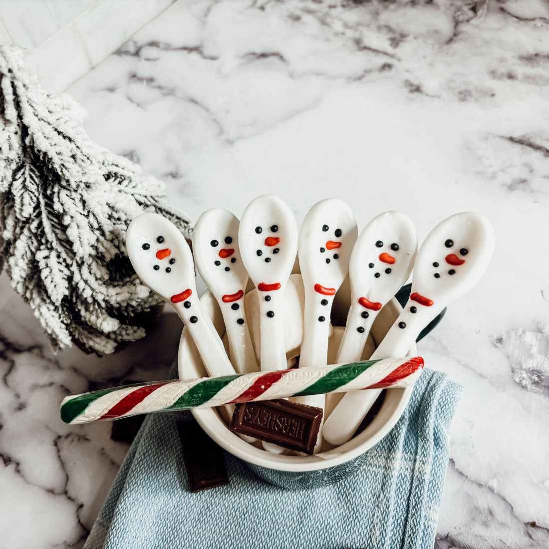 Snowman Edible Spoons