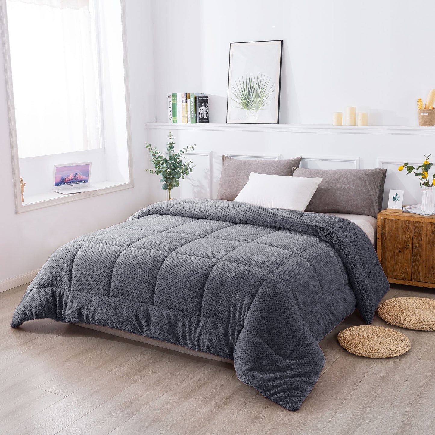 Kasentex Reversible All-Season Plush Comforter