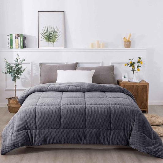 Kasentex Reversible All-Season Plush Comforter