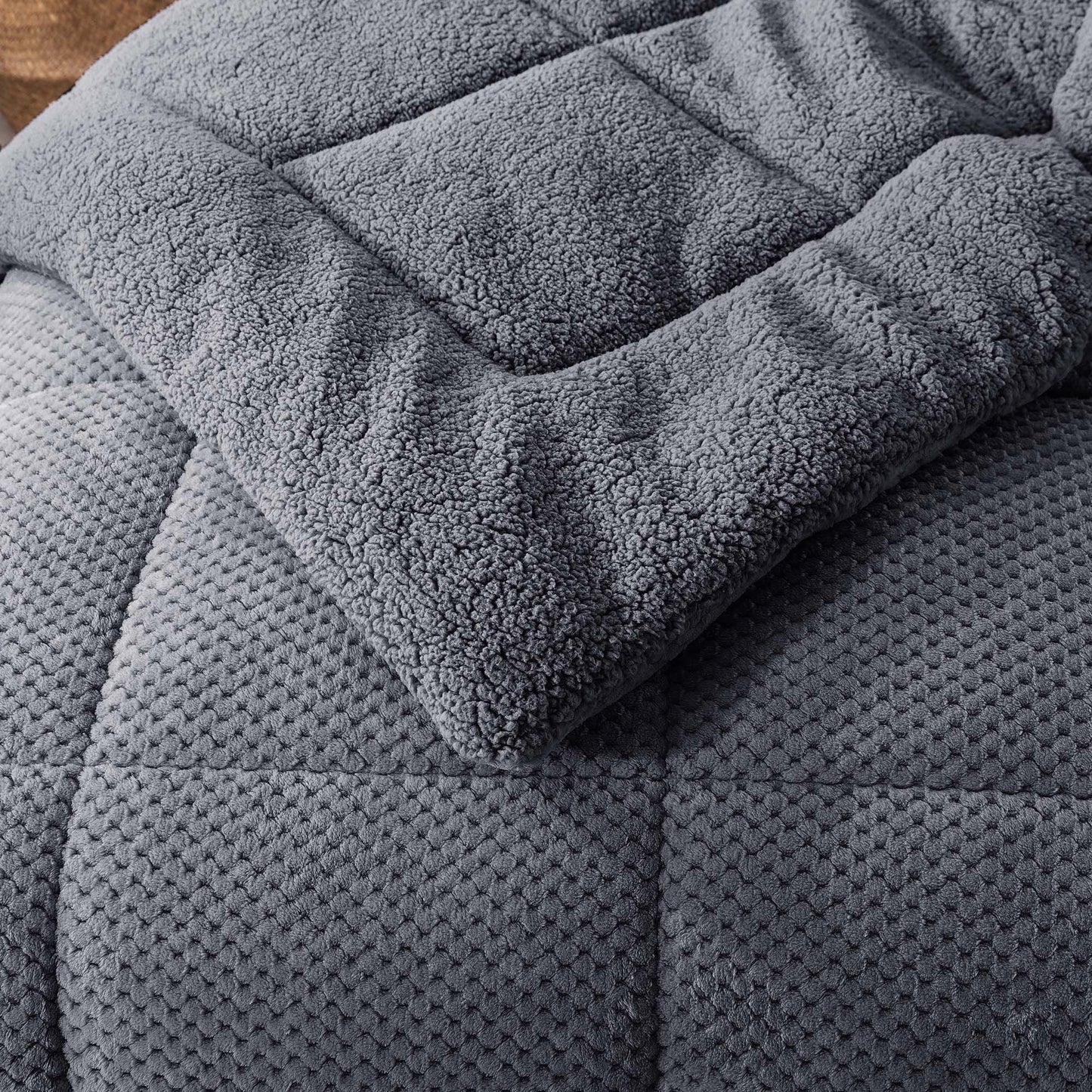 Kasentex Reversible All-Season Plush Comforter
