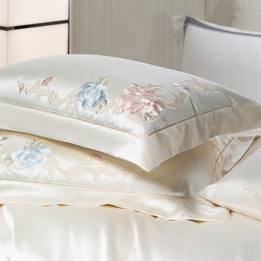 Luxury Royal 140s Cotton-Silk Embroidered Bedding Set | 3CARATS