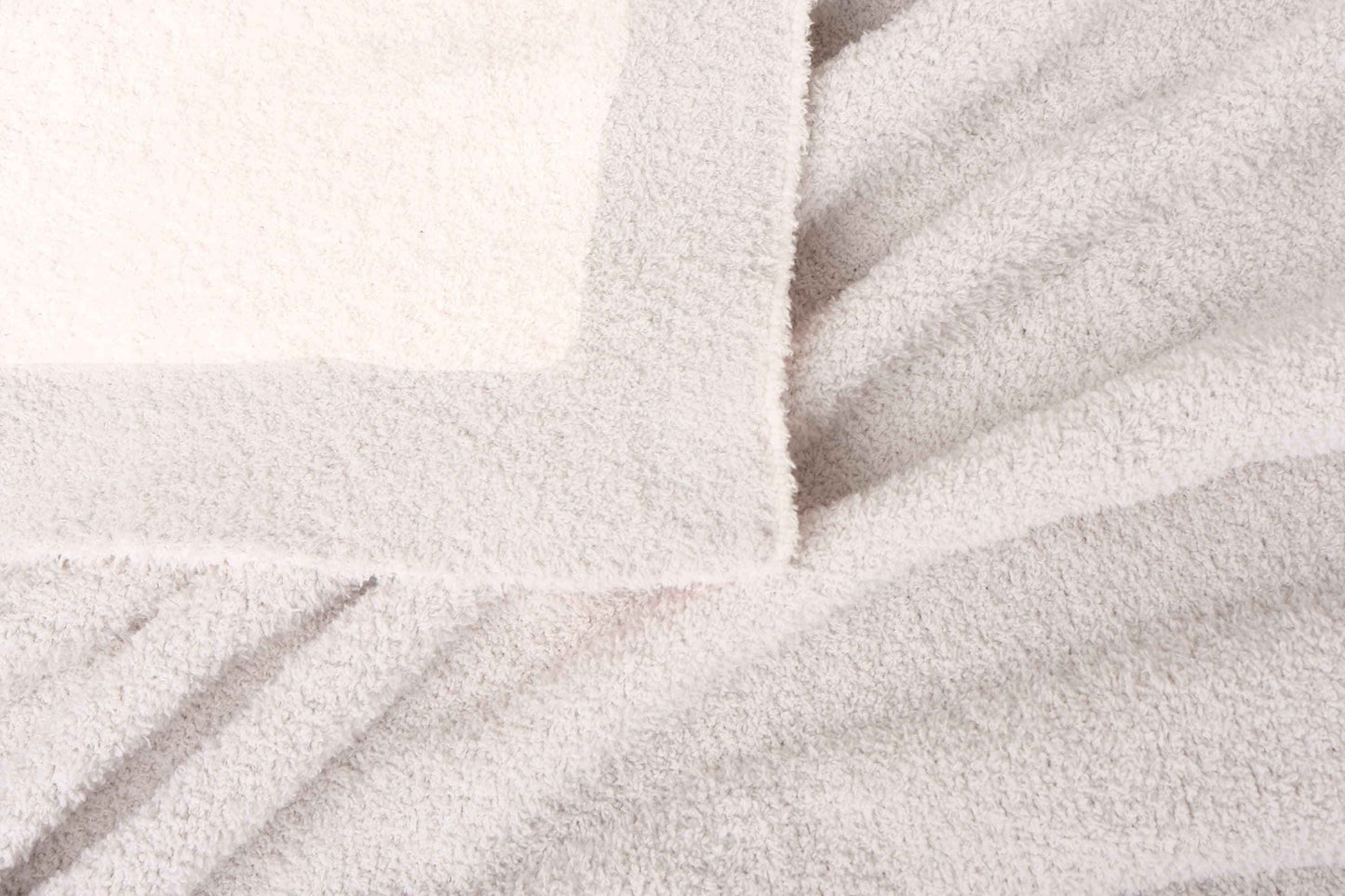 Cozy Stretch Throw Blanket
