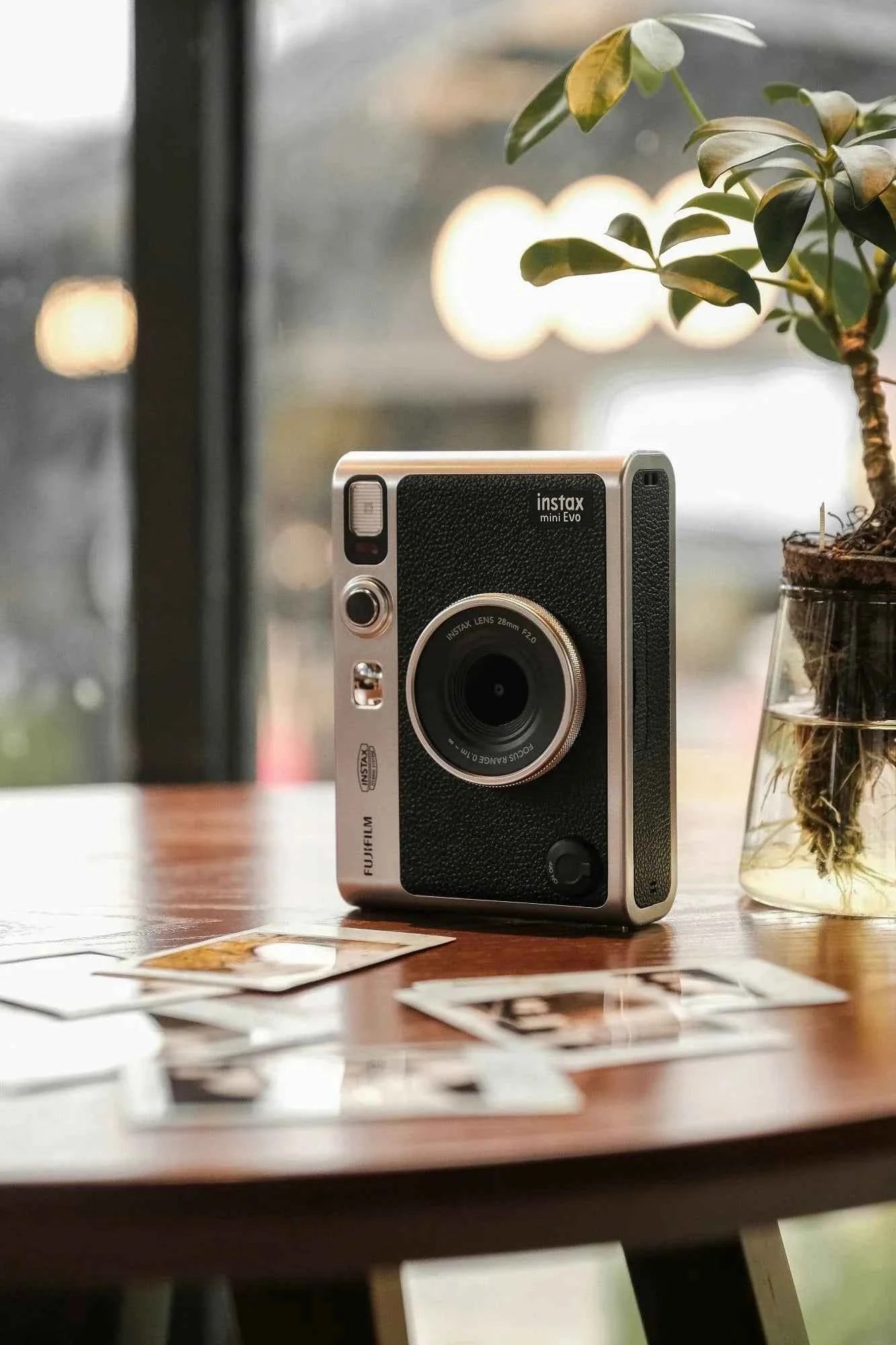 Retro Instant Film Camera