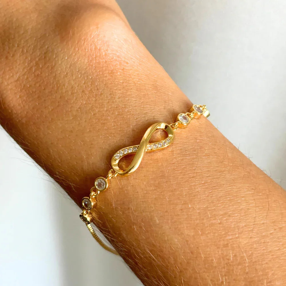 Silver_Infinity_Bracelet_-_Hollywood_Sensation_-6419666 - shoponestop.store