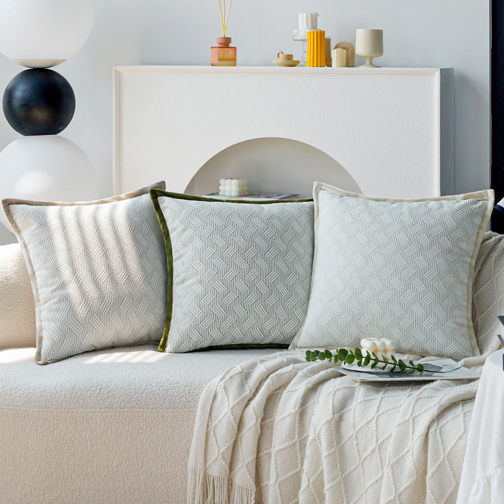 18"x18" square throw pillow set