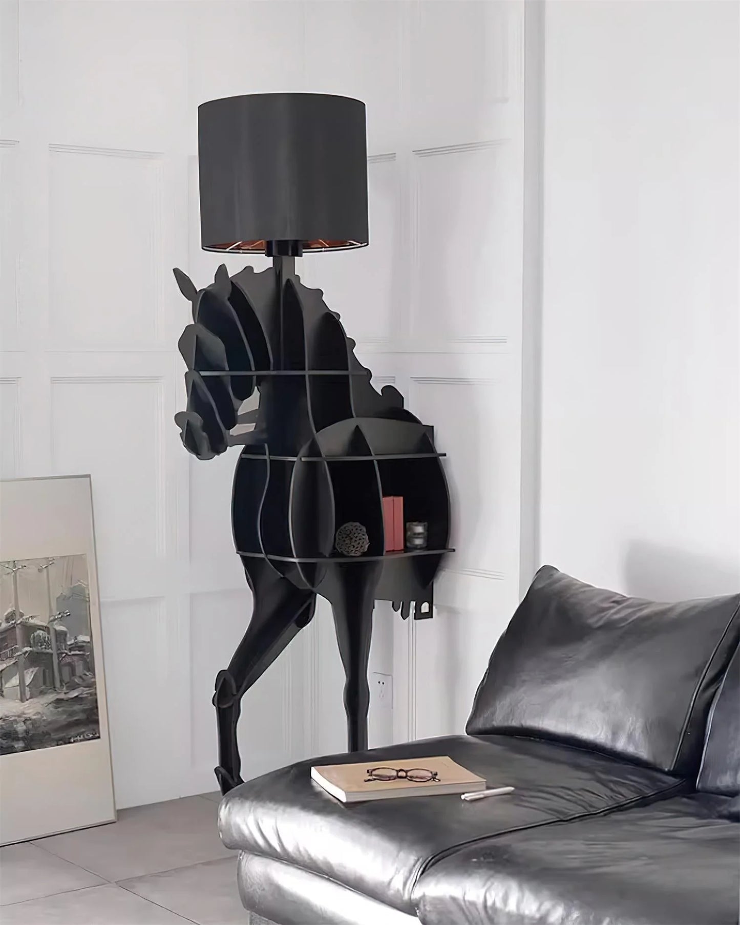 Tete Horse Stand Floor Lamp