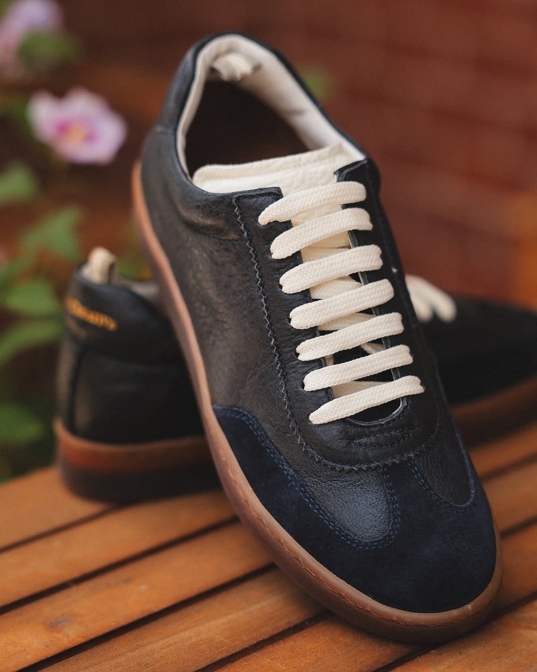 Chance/101 Black Leather Lace Up Sneaker
