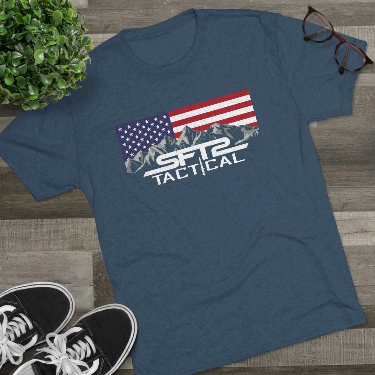 t-shirt-america-s-favorite-logo-tri-blend-crew-tee-30541699842090 - shoponestop.store
