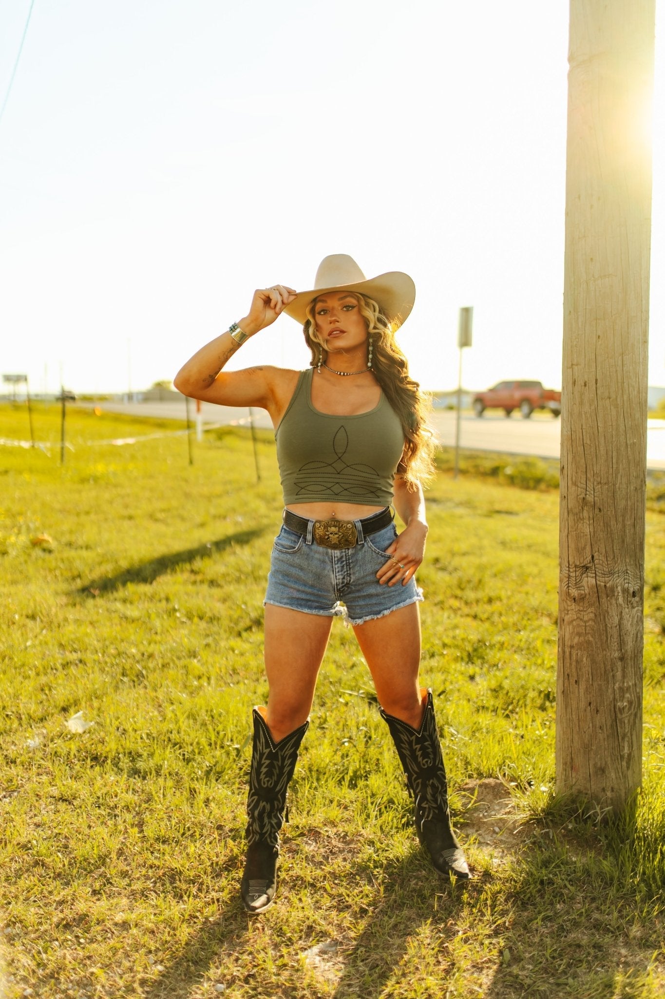 Stunning Boot Stitch Western Tank Top – Elevate Your Style!