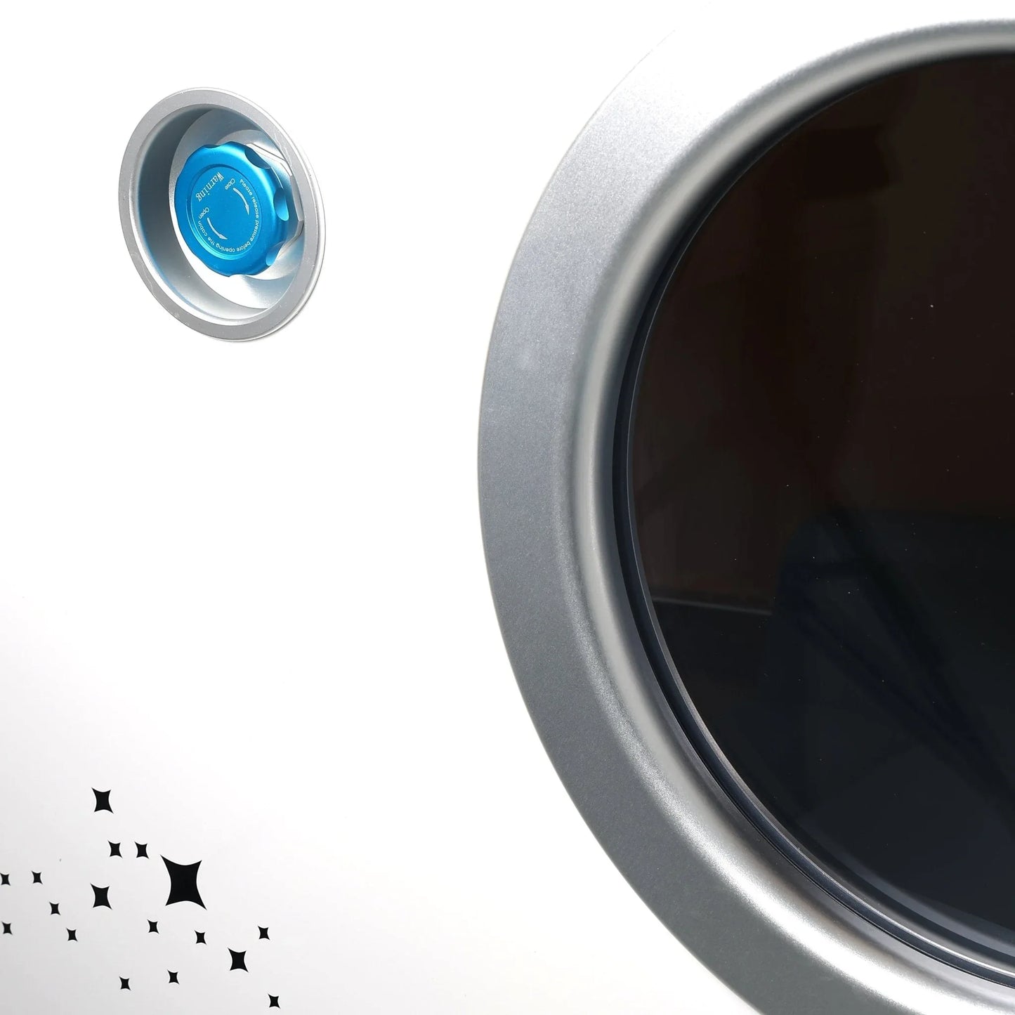 timepod-2-20-ata-triangular-hard-shell-hyperbaric-chamber-9135593 - shoponestop.store